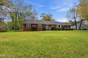 featured image of 601 Winged Foot Ct