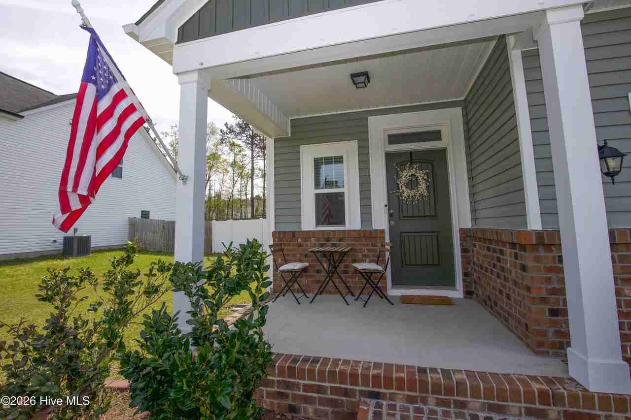 1100 Camellia Dr - Photo 2 of 50