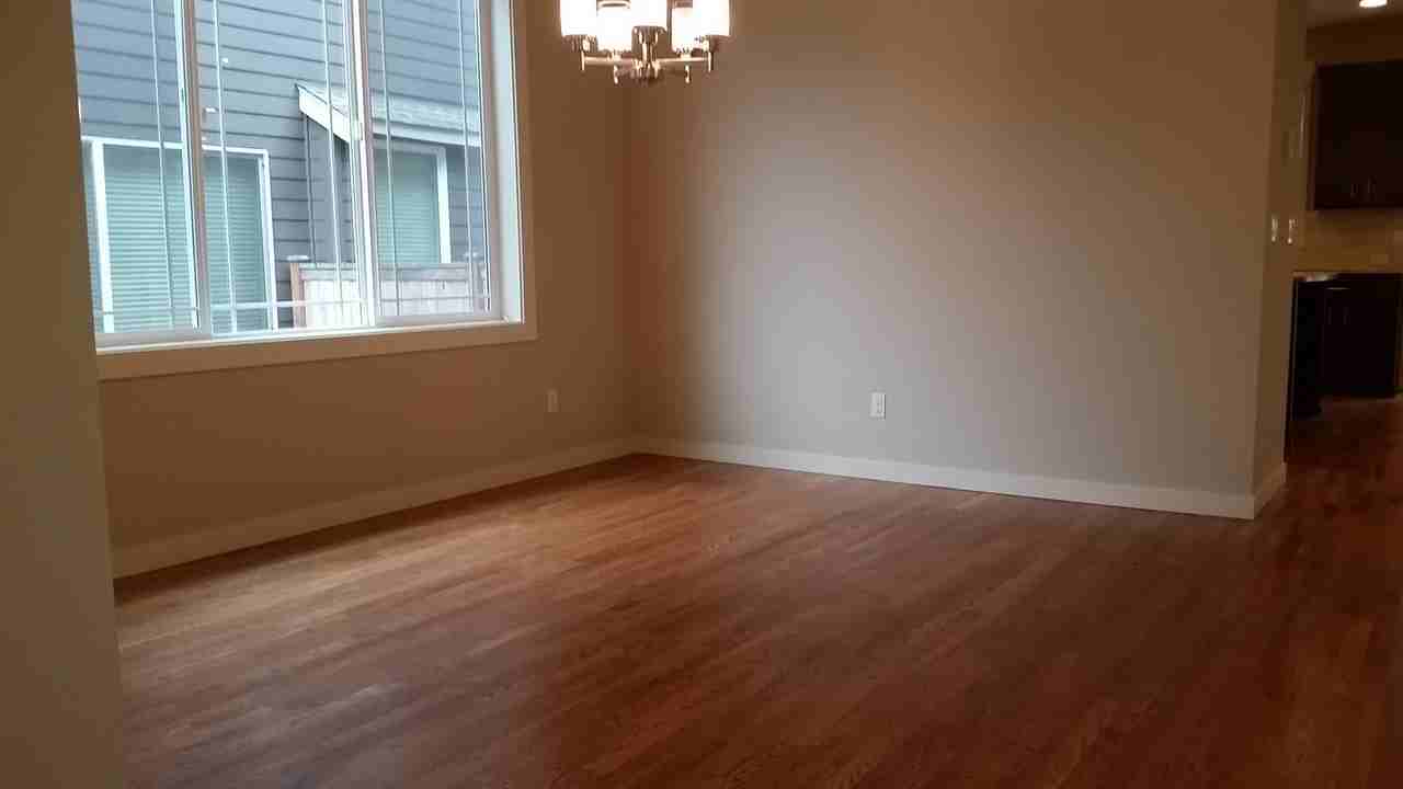 13117 Ne 84th St - Photo 5 of 22