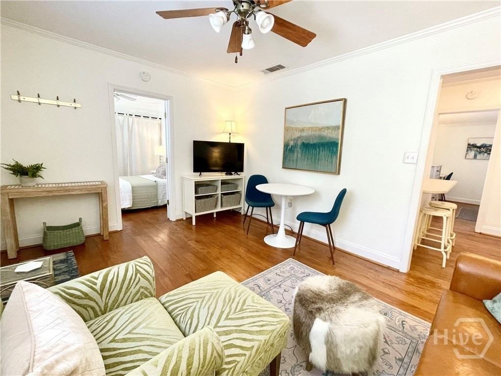 217 W Taylor St - Photo 3 of 22