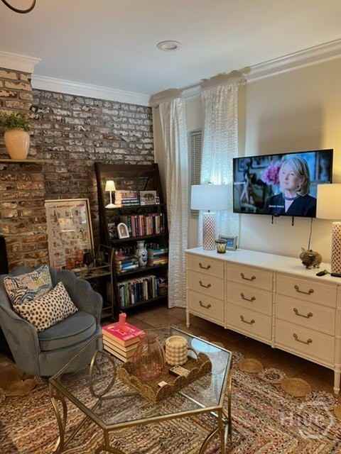 203 E York St Apt 6 - Photo 4 of 7