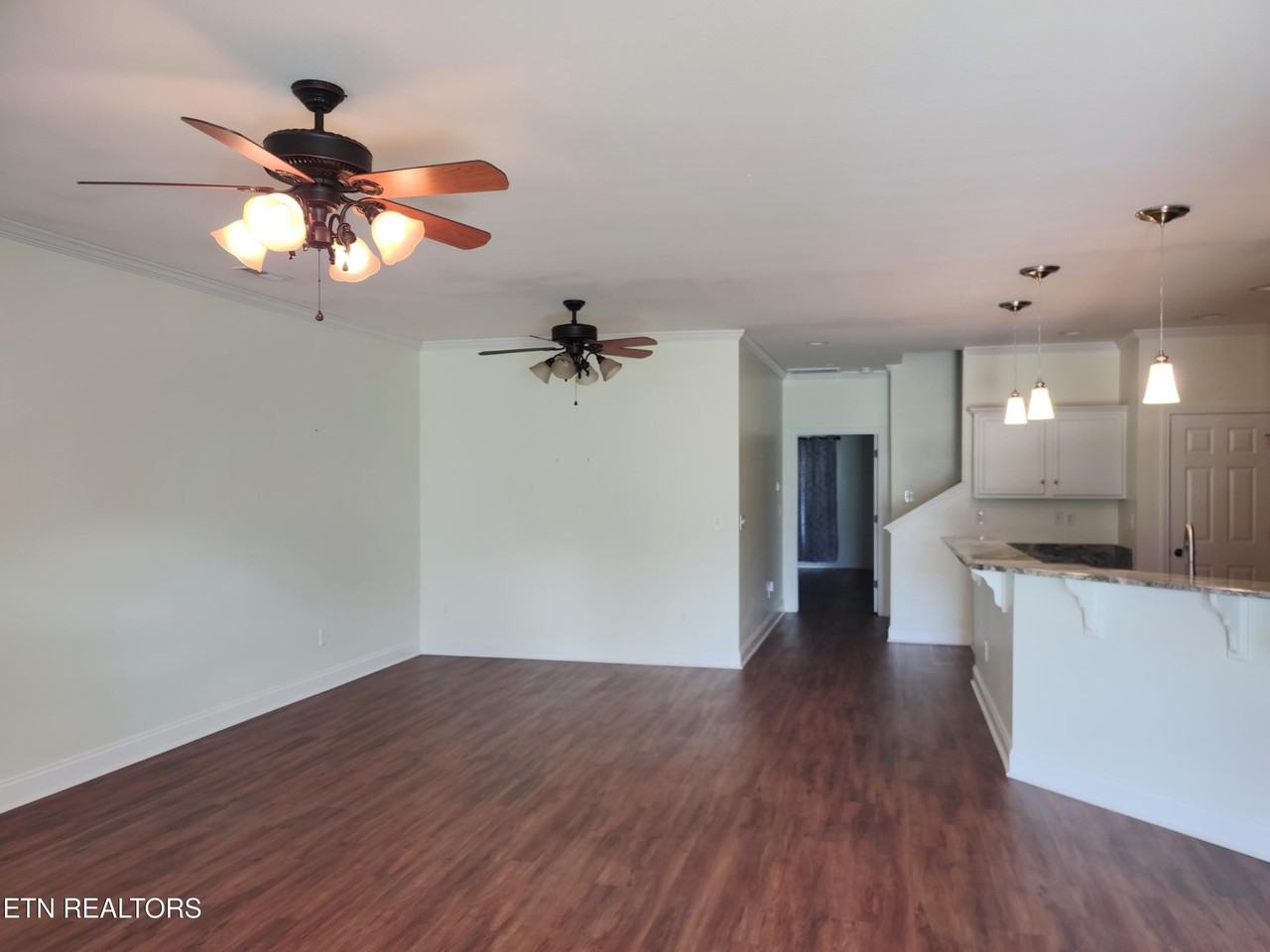 144 Hardinberry St - Photo 3 of 18