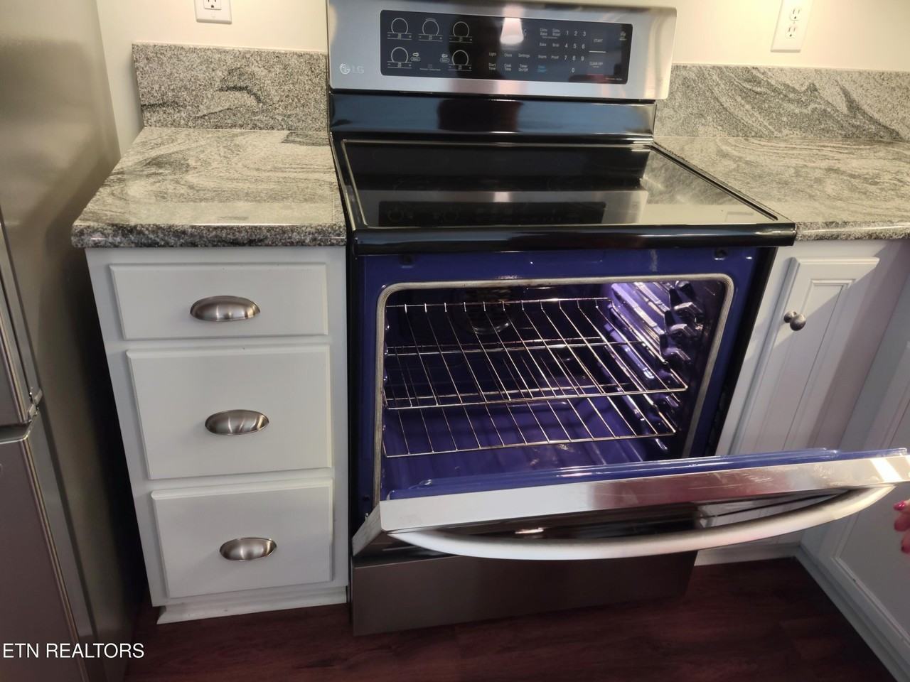 144 Hardinberry St - Photo 6 of 18