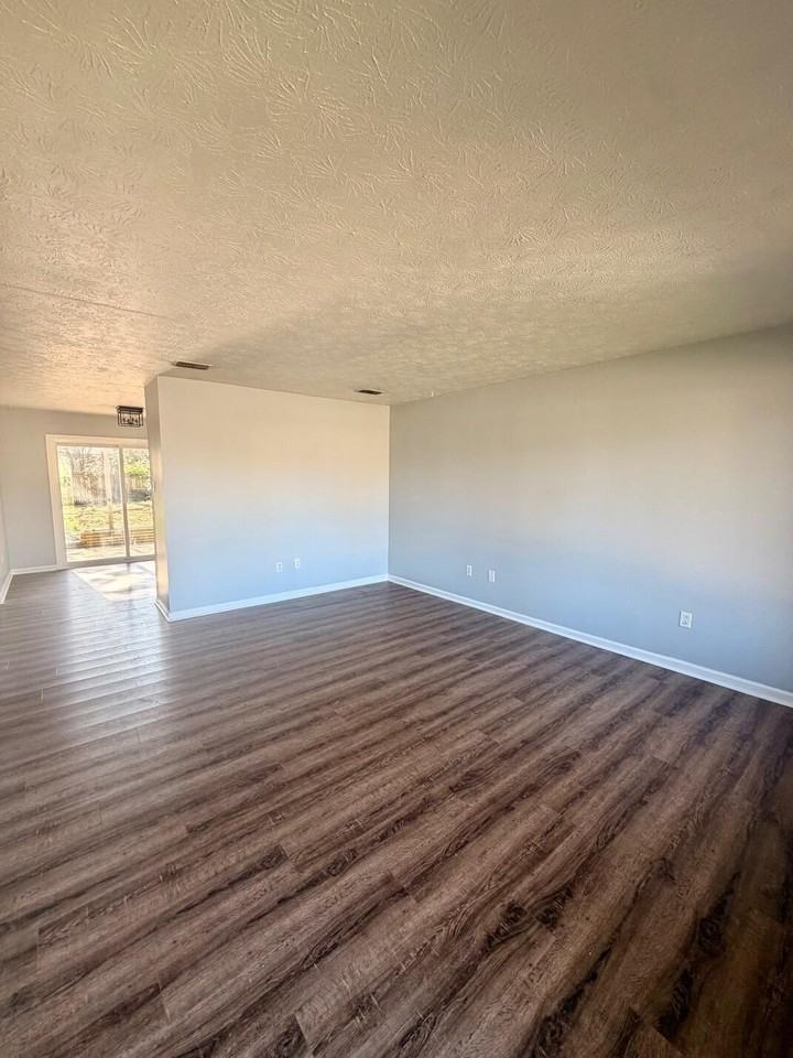 3416 Woodspring Dr - Photo 2 of 14