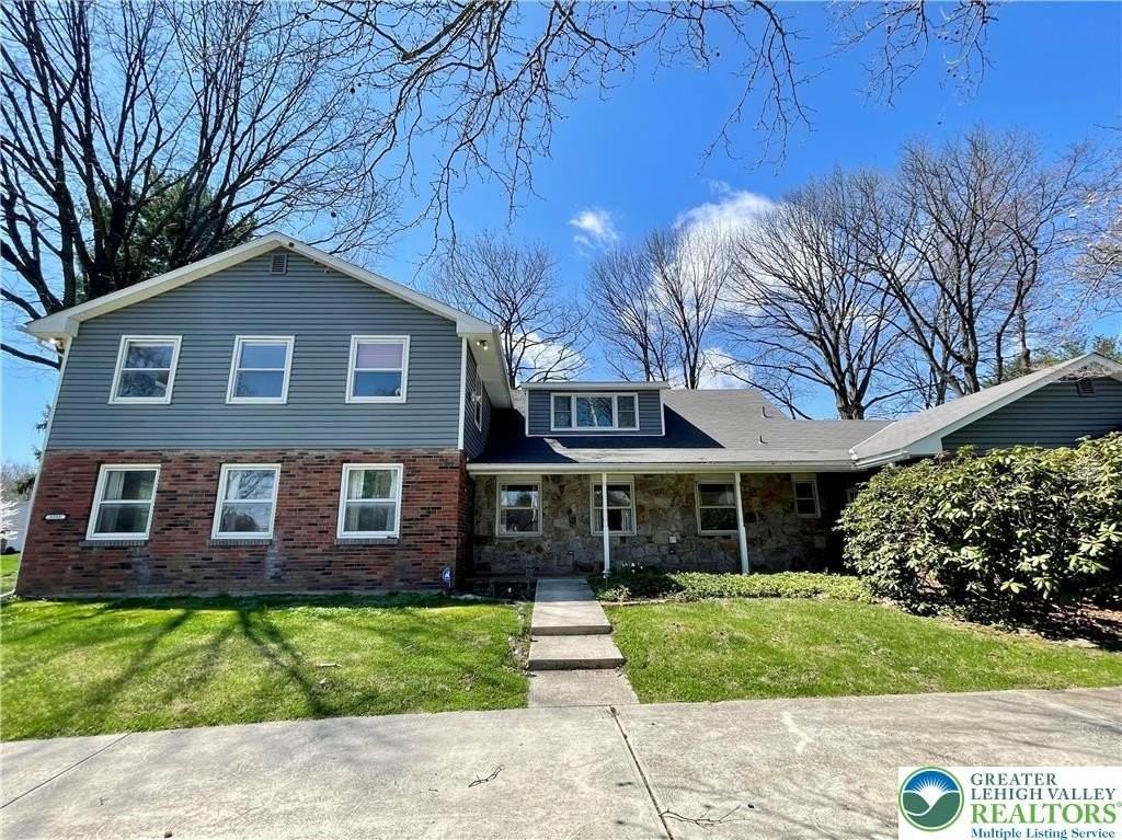 1331 Armstrong Rd - Photo 2 of 47