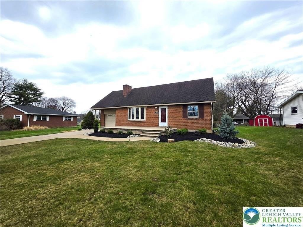 1645 Mark Twain Cir - Photo 4 of 28