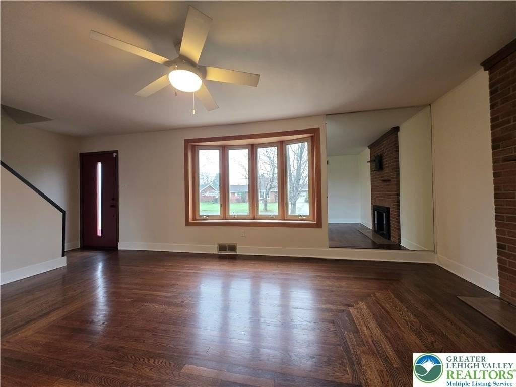 1645 Mark Twain Cir - Photo 7 of 28