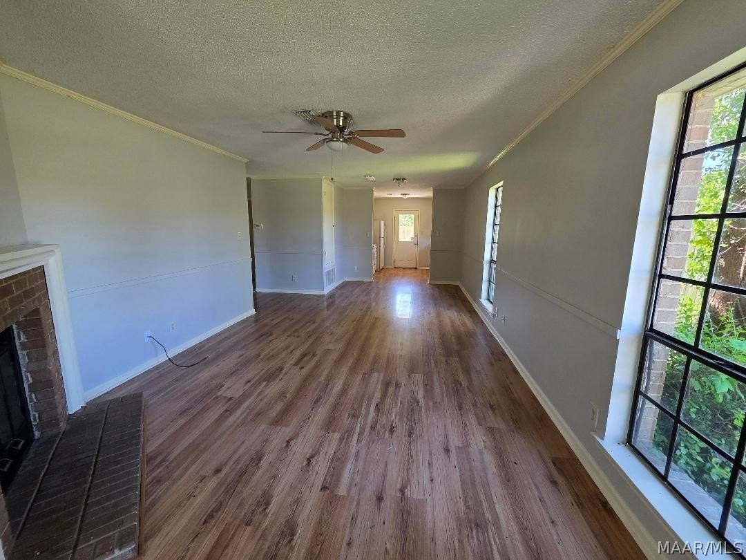 5978 Carmel Dr - Photo 2 of 7