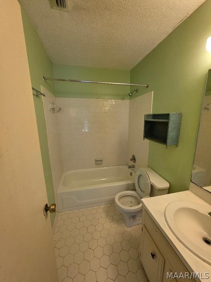 5978 Carmel Dr - Photo 7 of 7