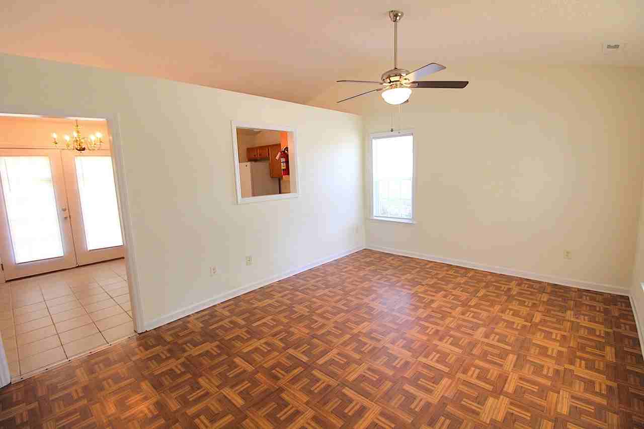 309 Hamilton St - Photo 5 of 21