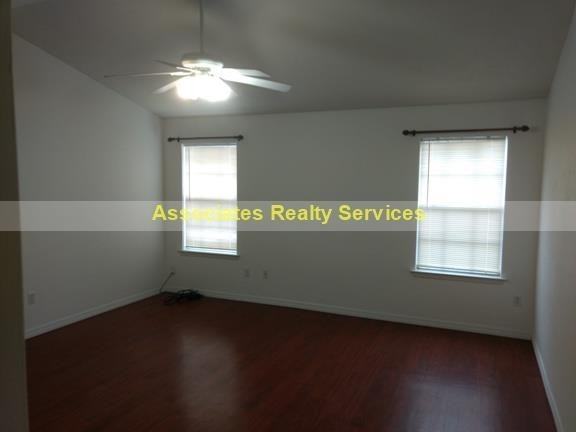 3788 Nw 26th Ter - Photo 5 of 10