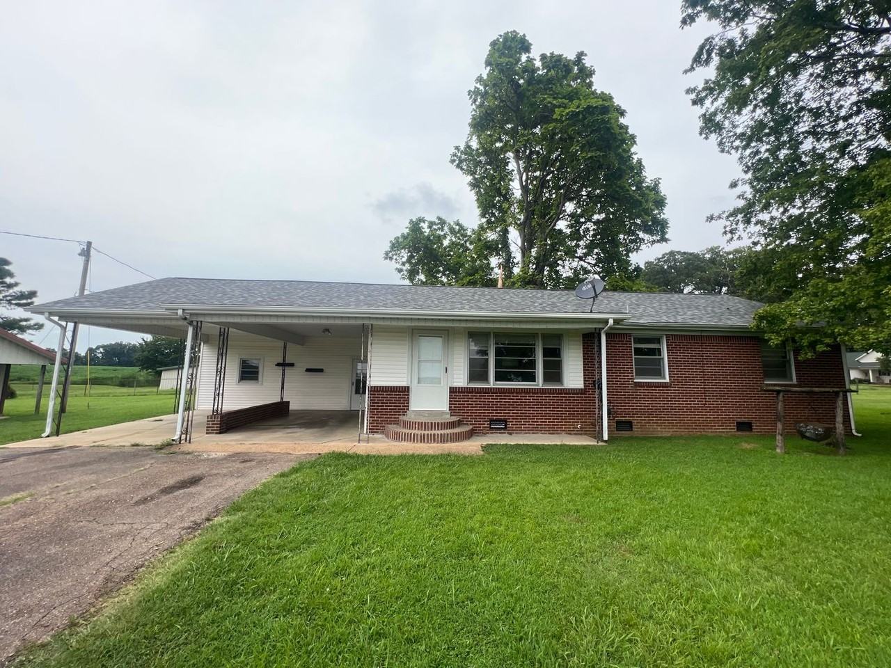 3400 Stella Ruth Rd - Photo 3 of 10