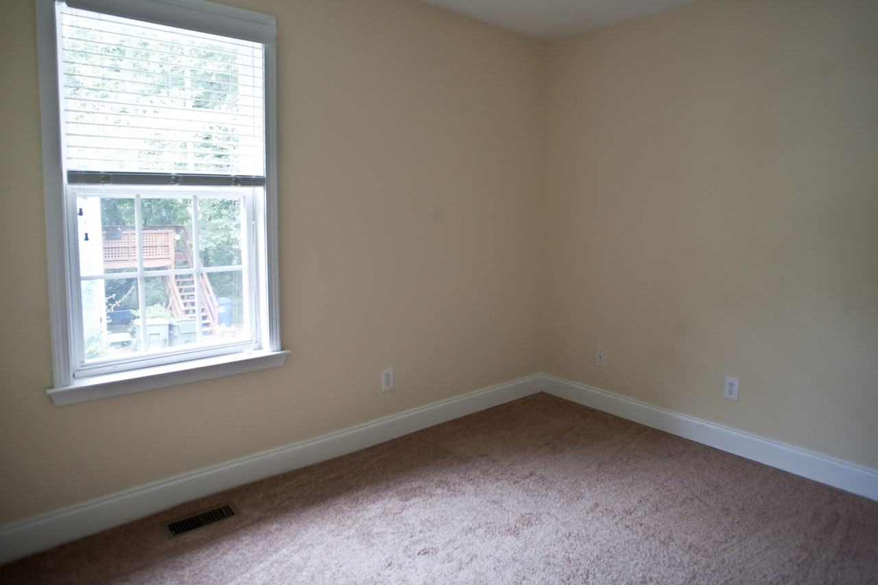 700 N Greensboro St - Photo 6 of 10