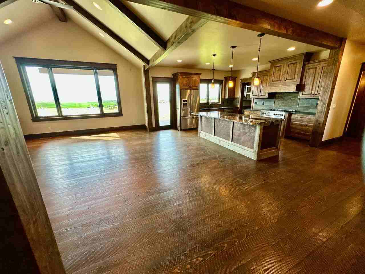 128 Oryx Cir - Photo 3 of 42