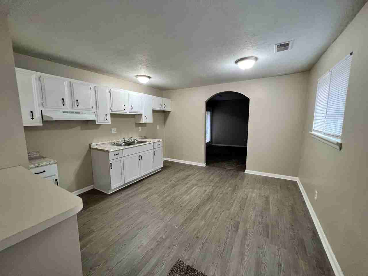 148 Orchid Ct - Photo 2 of 18