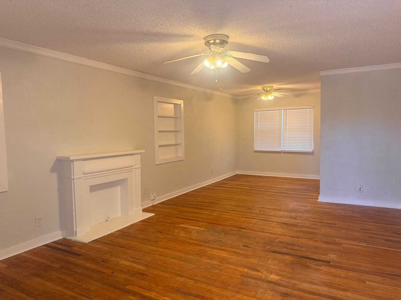 3418 25th St - Photo 2 of 16