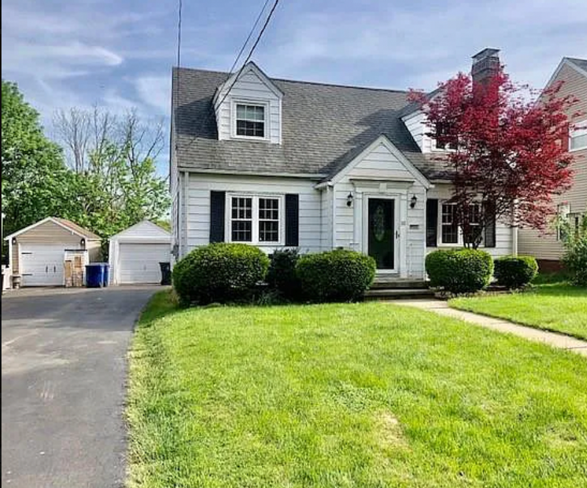 811 California Ave - Photo 2 of 34