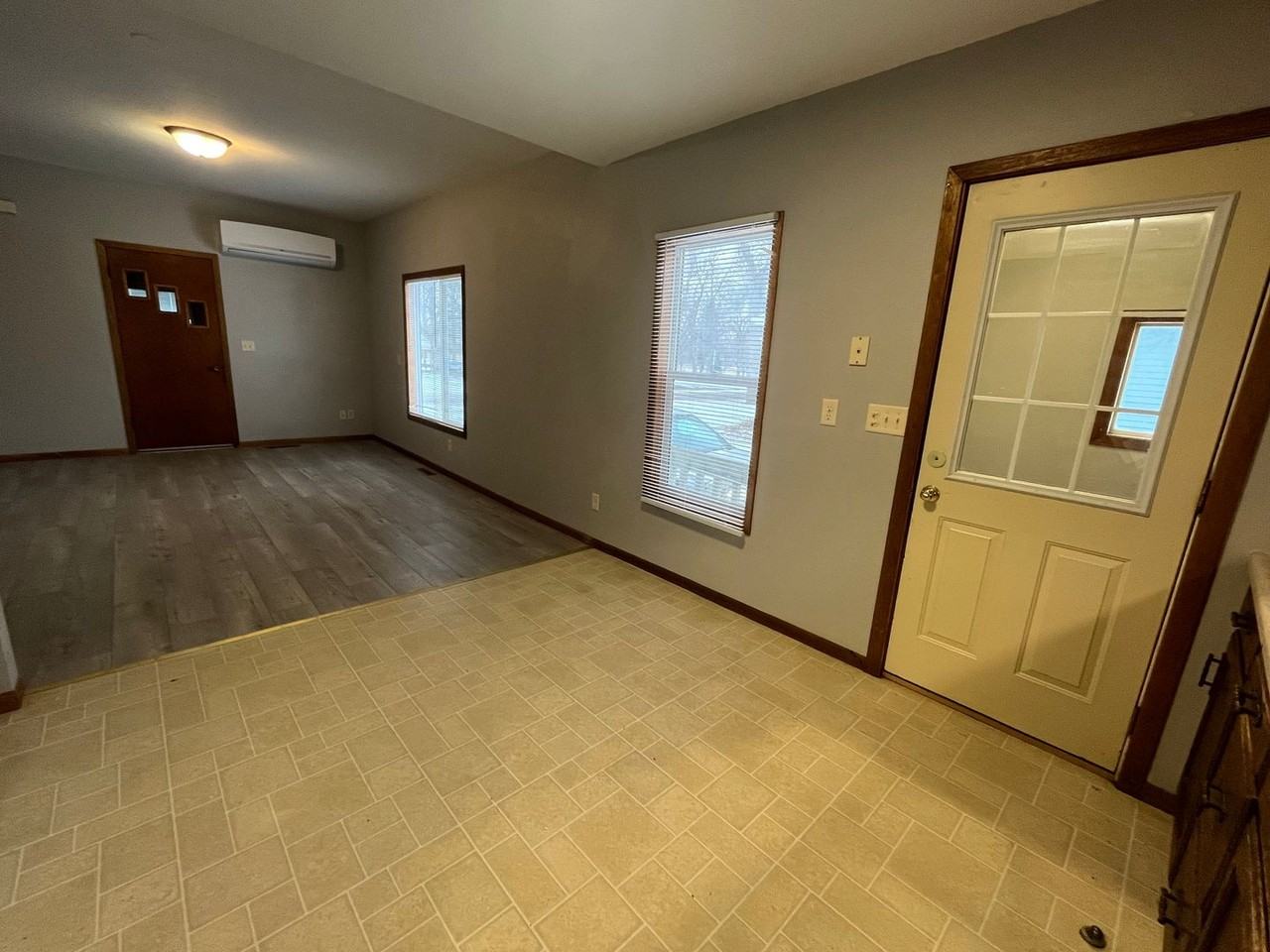 15 S Kampeska Blvd - Photo 3 of 13
