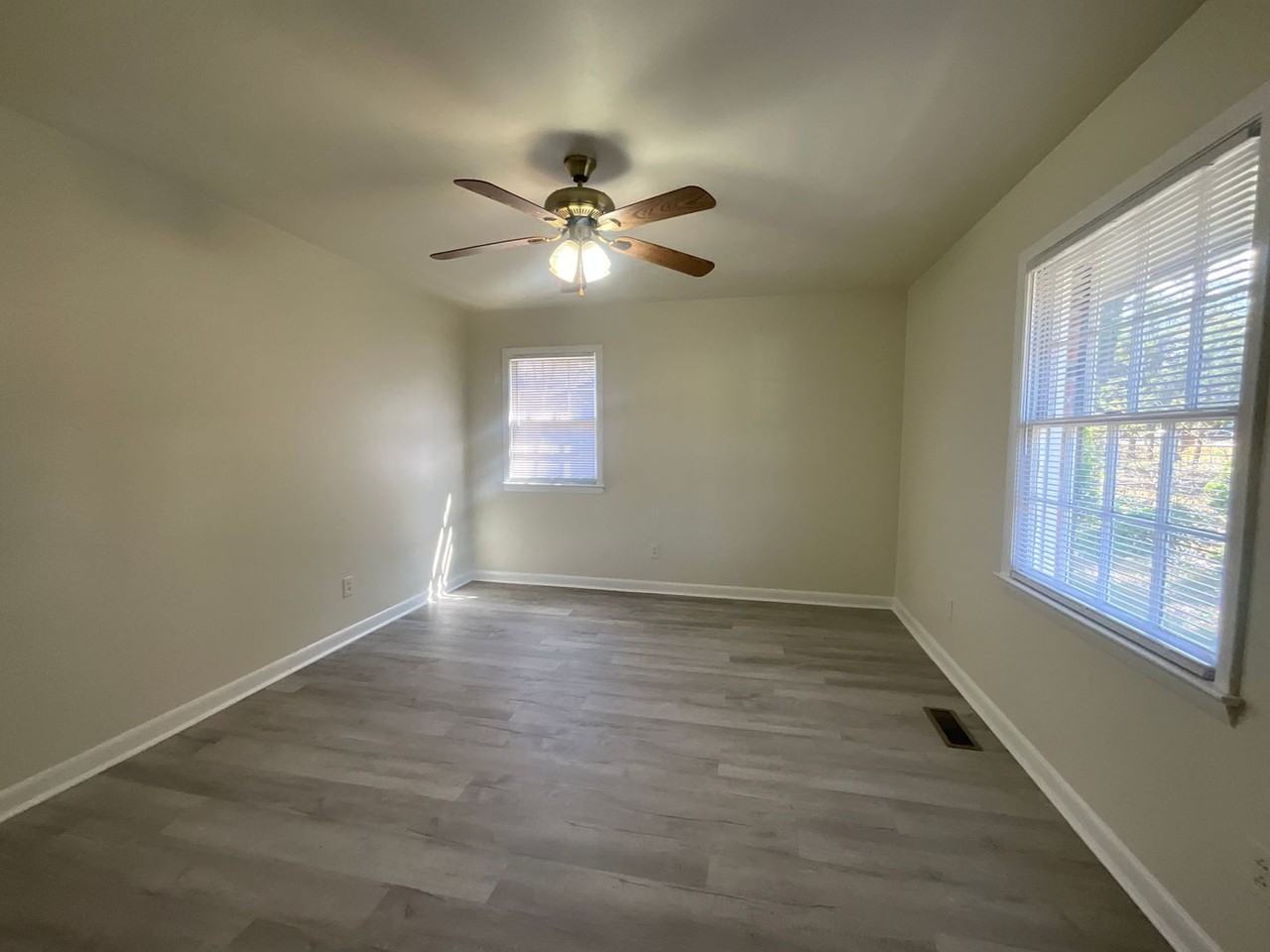 5314 Morganton Rd - Photo 5 of 10