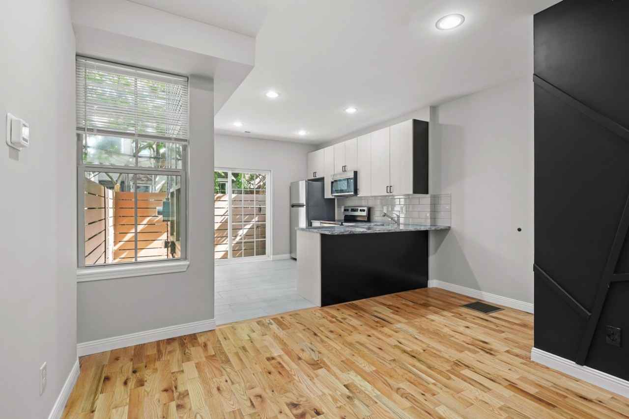 2857 N Opal St - Photo 2 of 12