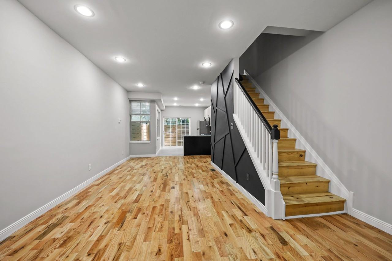 2857 N Opal St - Photo 5 of 12