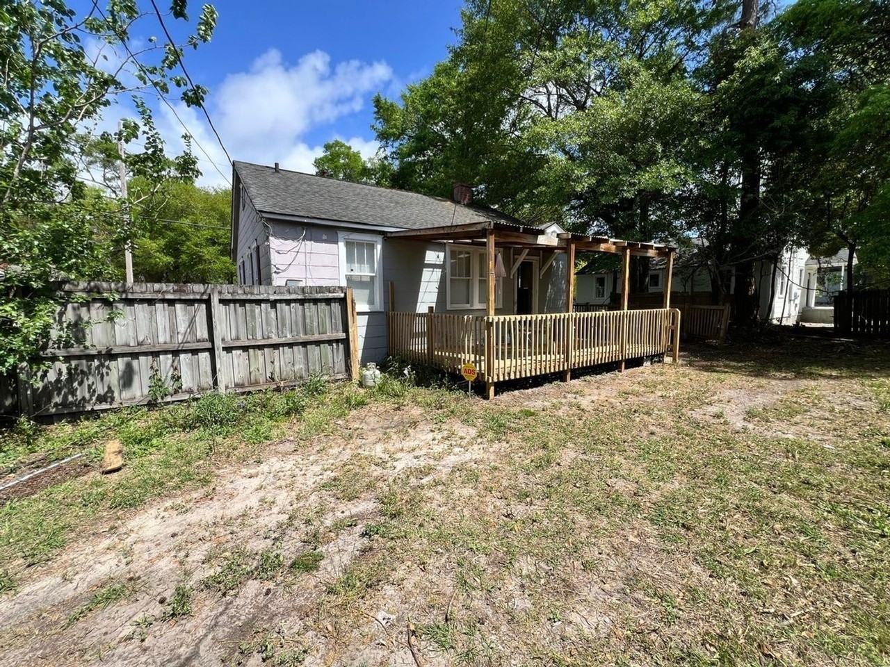 2201 Mississippi Ave - Photo 5 of 22