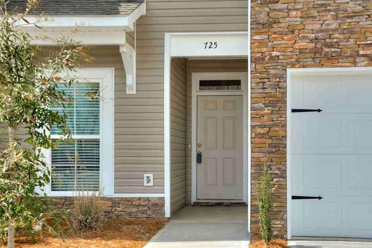 725 Buddy Ct - Photo 4 of 33