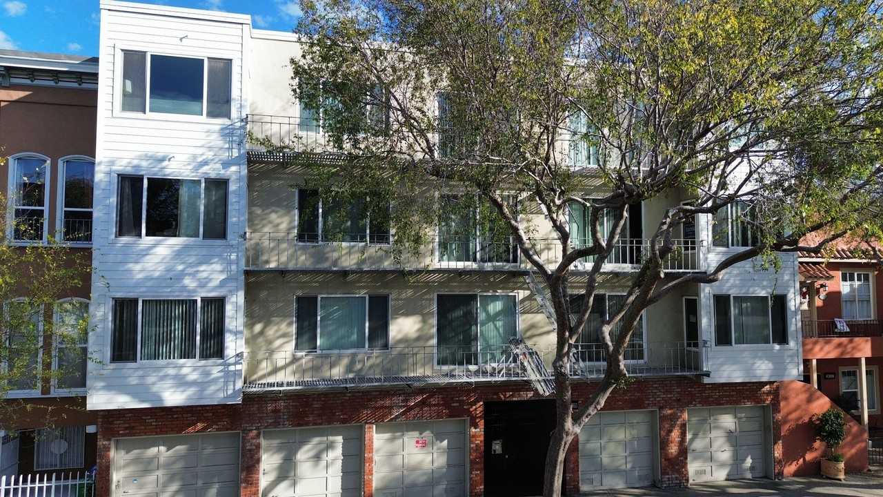 2629 Folsom Street - Photo 6 of 18