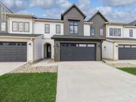 featured image of 2105 Lacey Dr