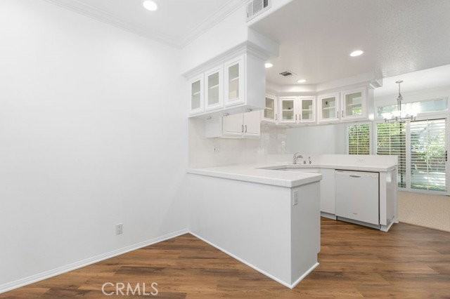 25 Stoney Pt - Photo 4 of 8