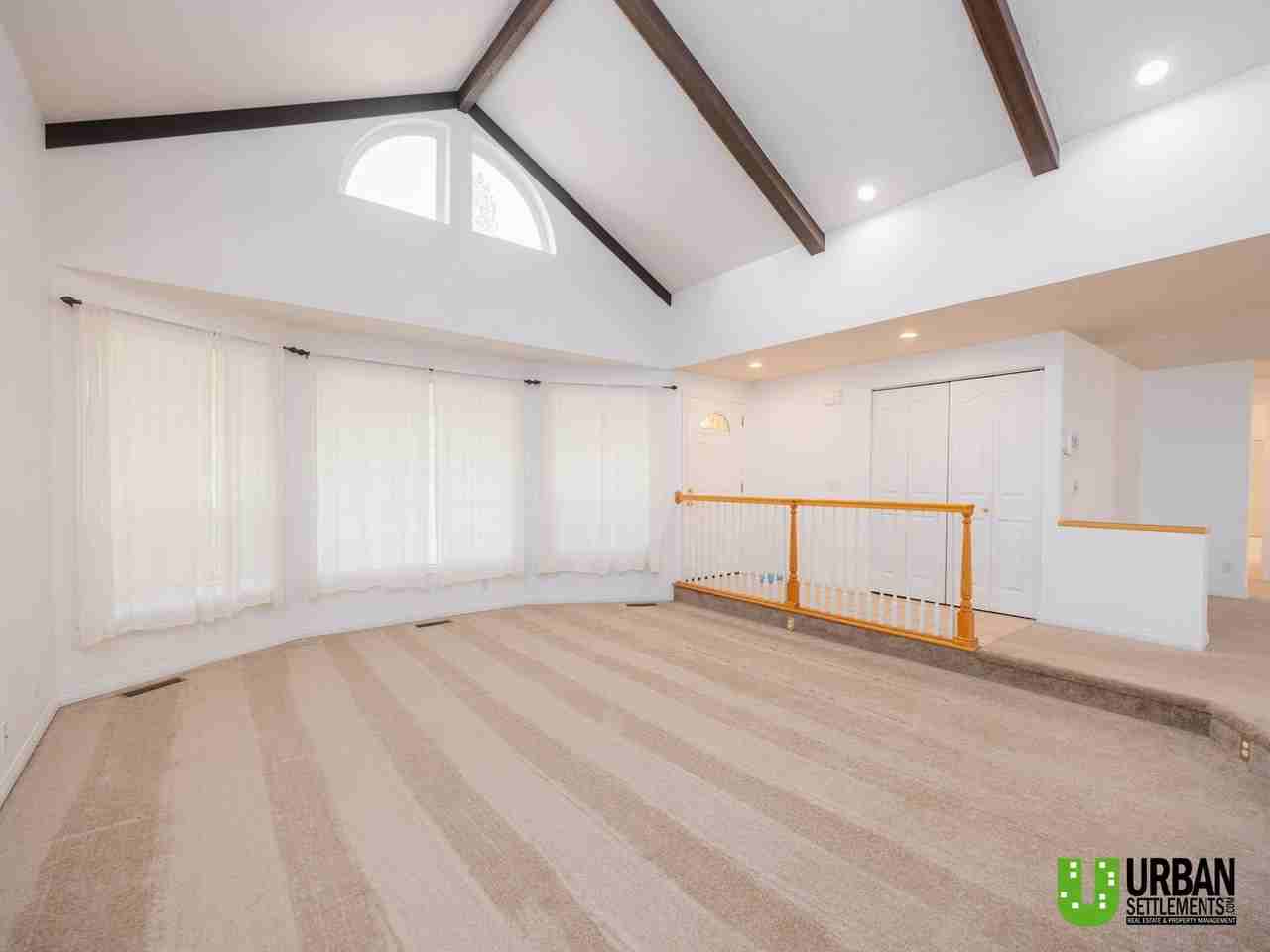 1717 S David Rd - Photo 3 of 36