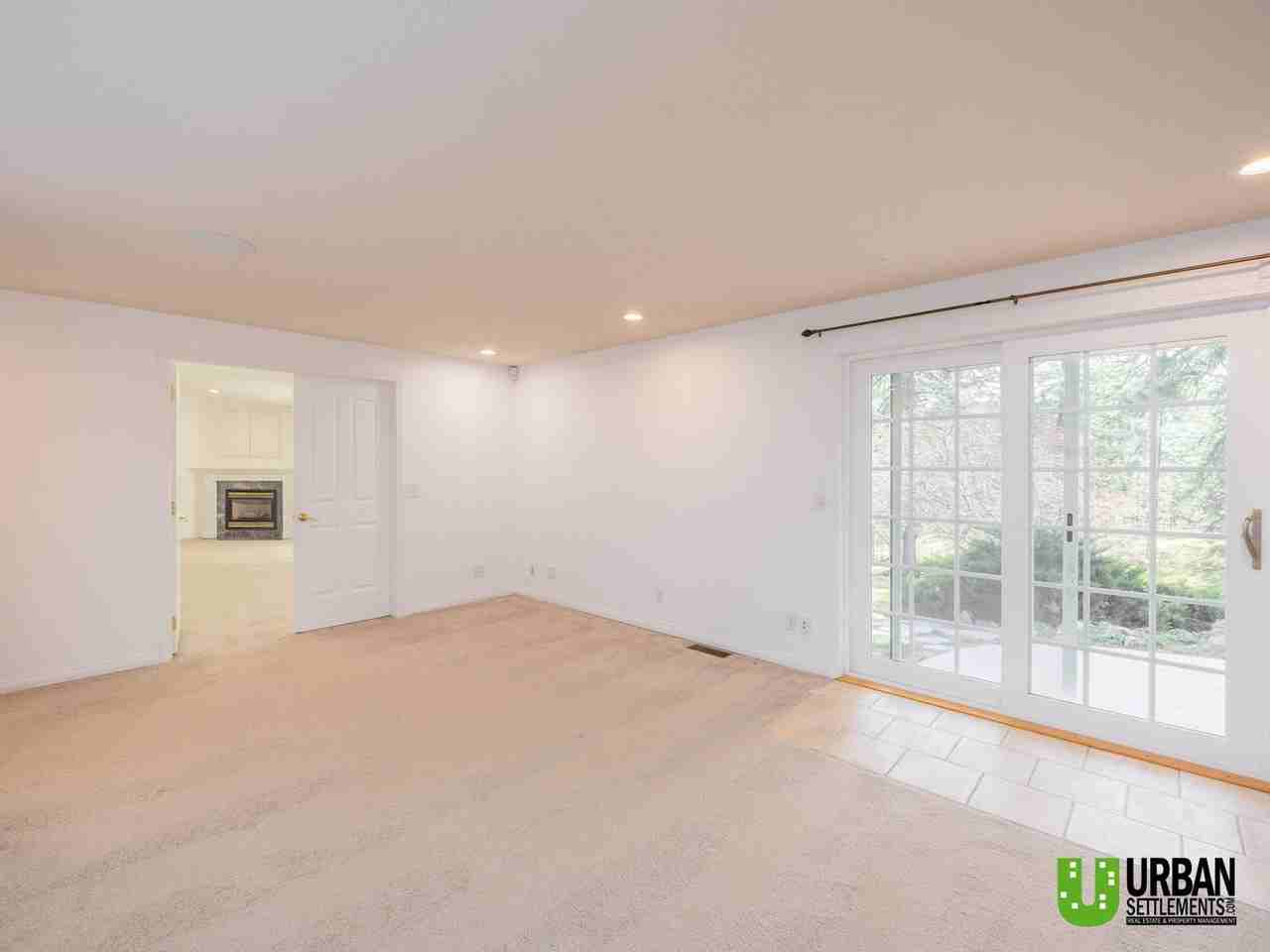 1717 S David Rd - Photo 4 of 36