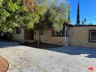 19150 Topham St - Photo 2 of 8