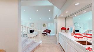 4950 Densmore Ave - Photo 3 of 8