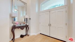 4950 Densmore Ave - Photo 7 of 8