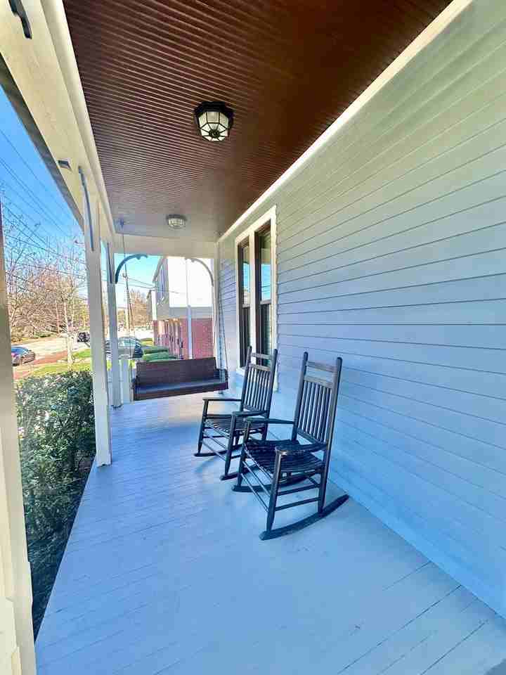 538 Fatherland St - Photo 5 of 32