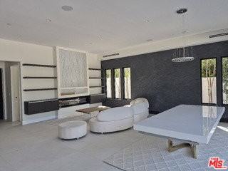 5299 Crebs Ave - Photo 3 of 8