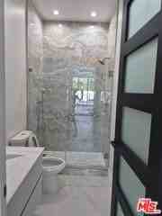 5299 Crebs Ave - Photo 5 of 8