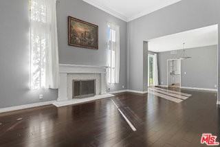 24310 Belford Ct - Photo 3 of 8