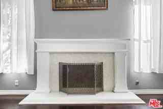 24310 Belford Ct - Photo 5 of 8