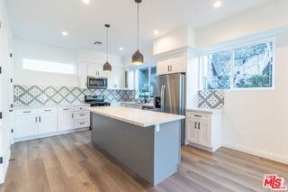 5323 Ben Ave - Photo 2 of 8