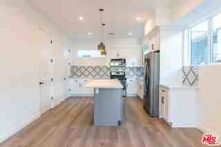 5323 Ben Ave - Photo 4 of 8