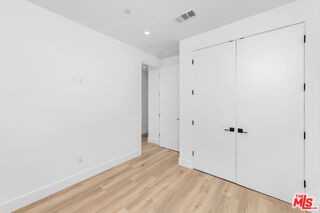 4333 Dixie Canyon Ave - Photo 7 of 8