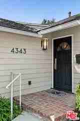 4343 Noble Ave - Photo 2 of 8