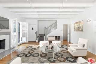 329 N Swall Dr #329 - Photo 3 of 8