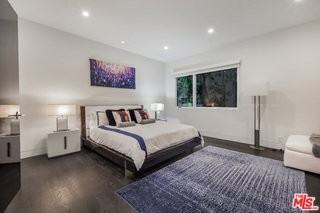 511 N Rexford Dr - Photo 7 of 8