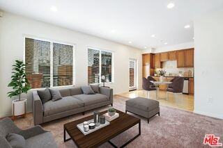 6020 Seabluff Dr #423 - Photo 3 of 8