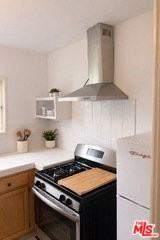 2033 Euclid St #6 - Photo 5 of 8