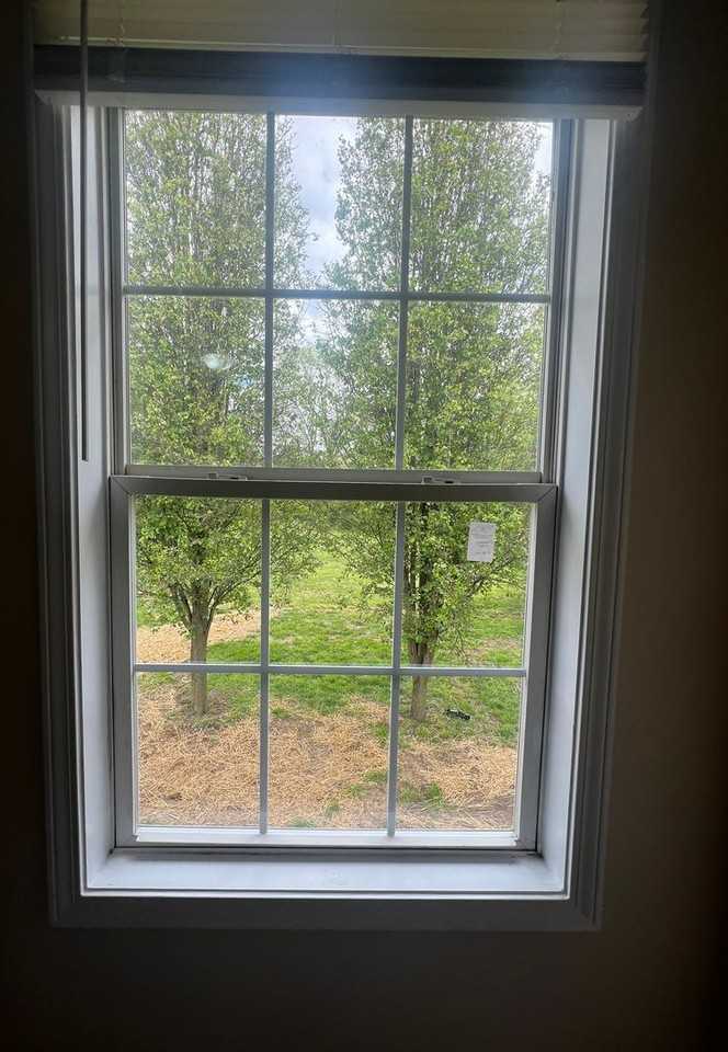 122 Spencer Ct - Photo 5 of 10