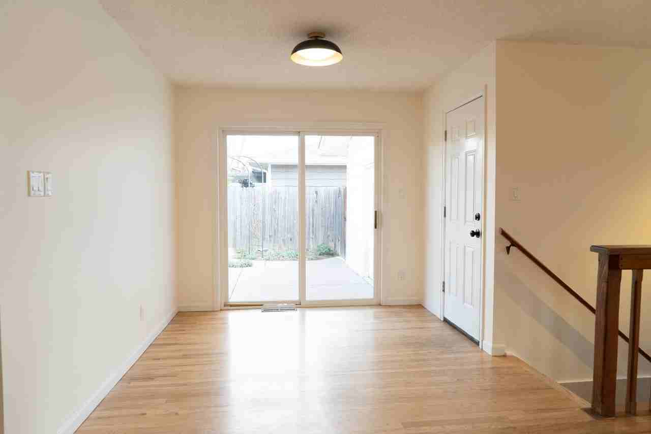 1500 Ashcroft Dr - Photo 6 of 33